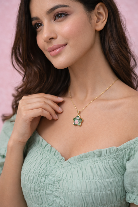 Star Floral Pendant Necklace for Women
